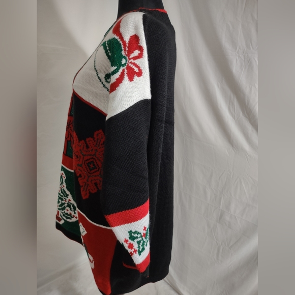 VINTAGE JJ BROWNE NWT Women's Red/Black/White/Green Holiday Sweater Size 2X - Picture 2 of 11